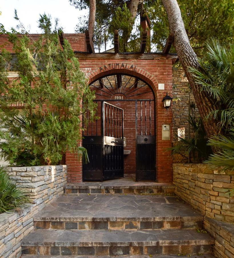 Villa Antumalal B&B (Adults Only) Malaga Bagian luar foto