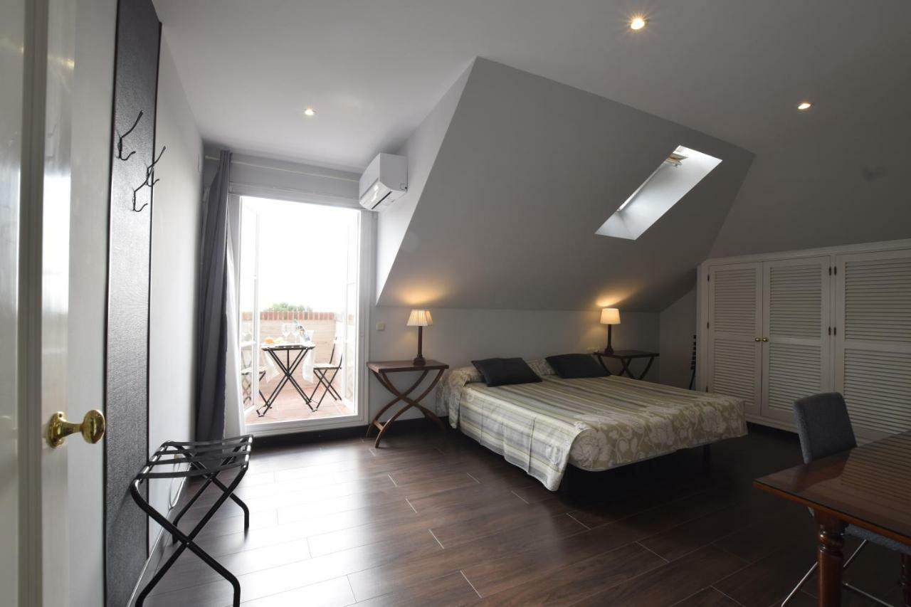 Villa Antumalal B&B (Adults Only) Malaga Bagian luar foto