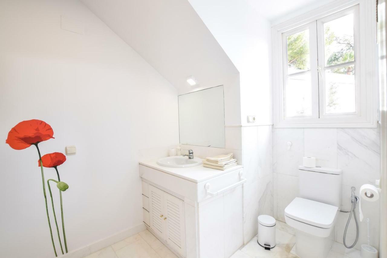 Villa Antumalal B&B (Adults Only) Malaga Bagian luar foto